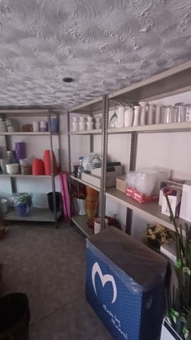 Commercial for sale in Plaza de Toros, Marbella - € 575,000 (Ref: 8546244)