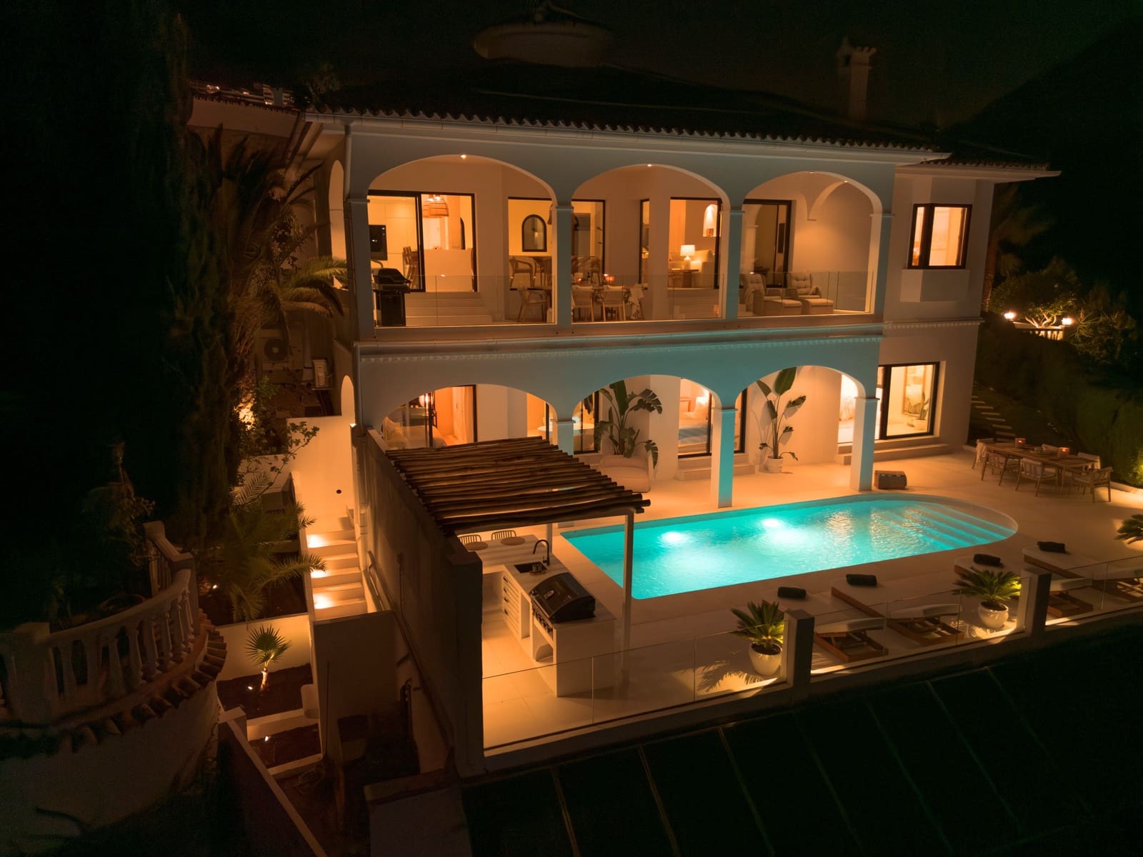 5 bedroom Villa for sale in Benalmadena with pool - € 2,695,000 (Ref: 8552302)