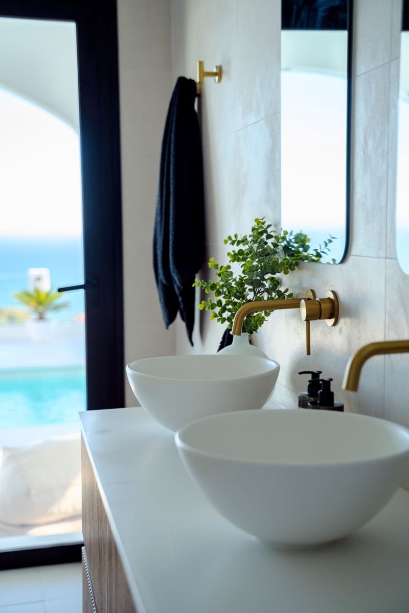 5 bedroom Villa for sale in Benalmadena with pool - € 2,695,000 (Ref: 8552302)