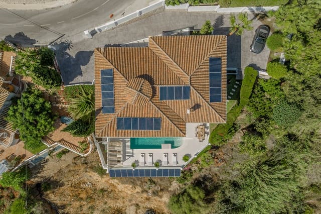 5 Zimmer Villa zu verkaufen in La Capellanía - El Higuerón, Benalmádena mit Pool - 2.695.000 € (Ref: 8552302)