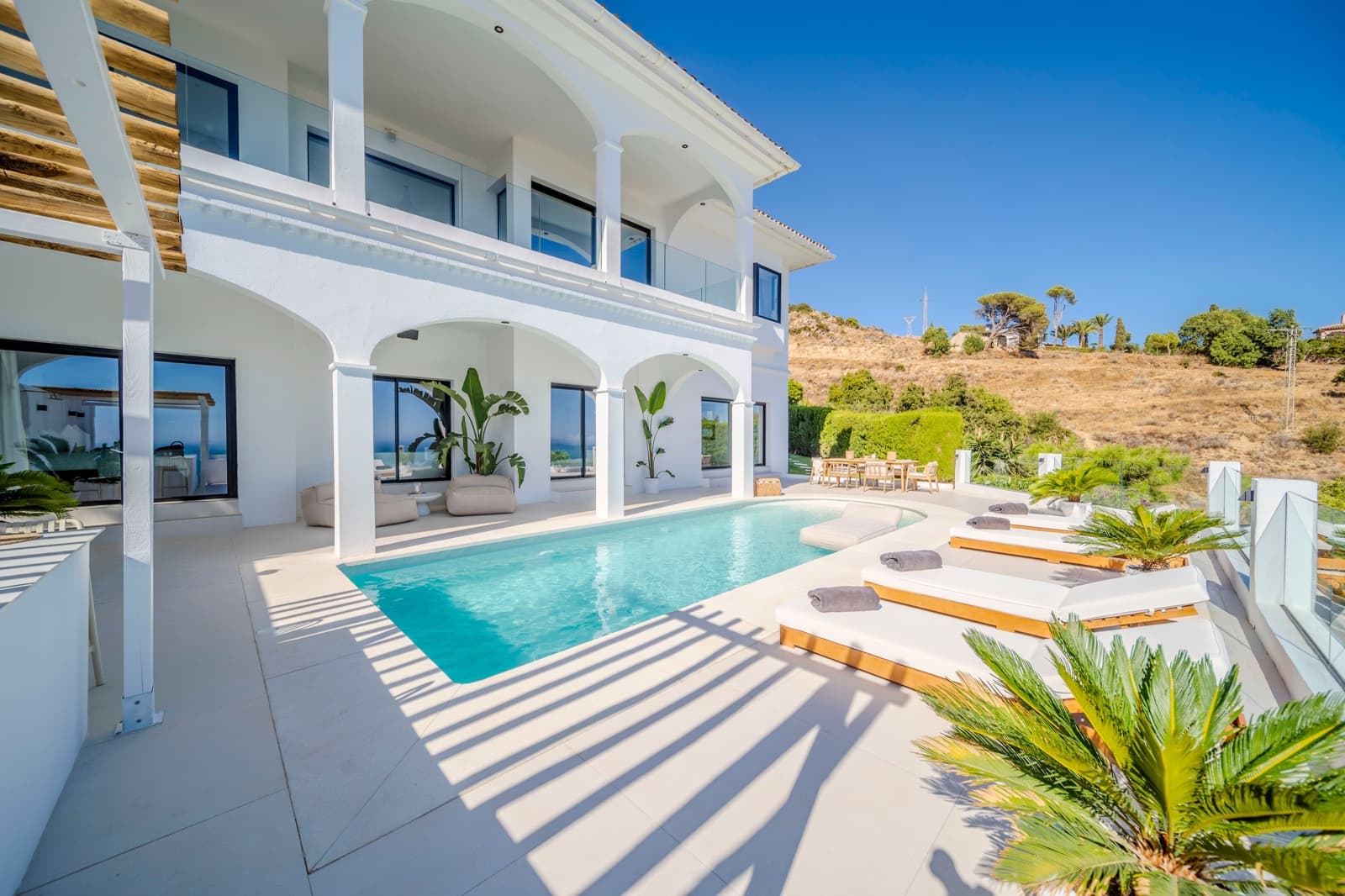 5 bedroom Villa for sale in Benalmadena with pool - € 2,695,000 (Ref: 8552302)