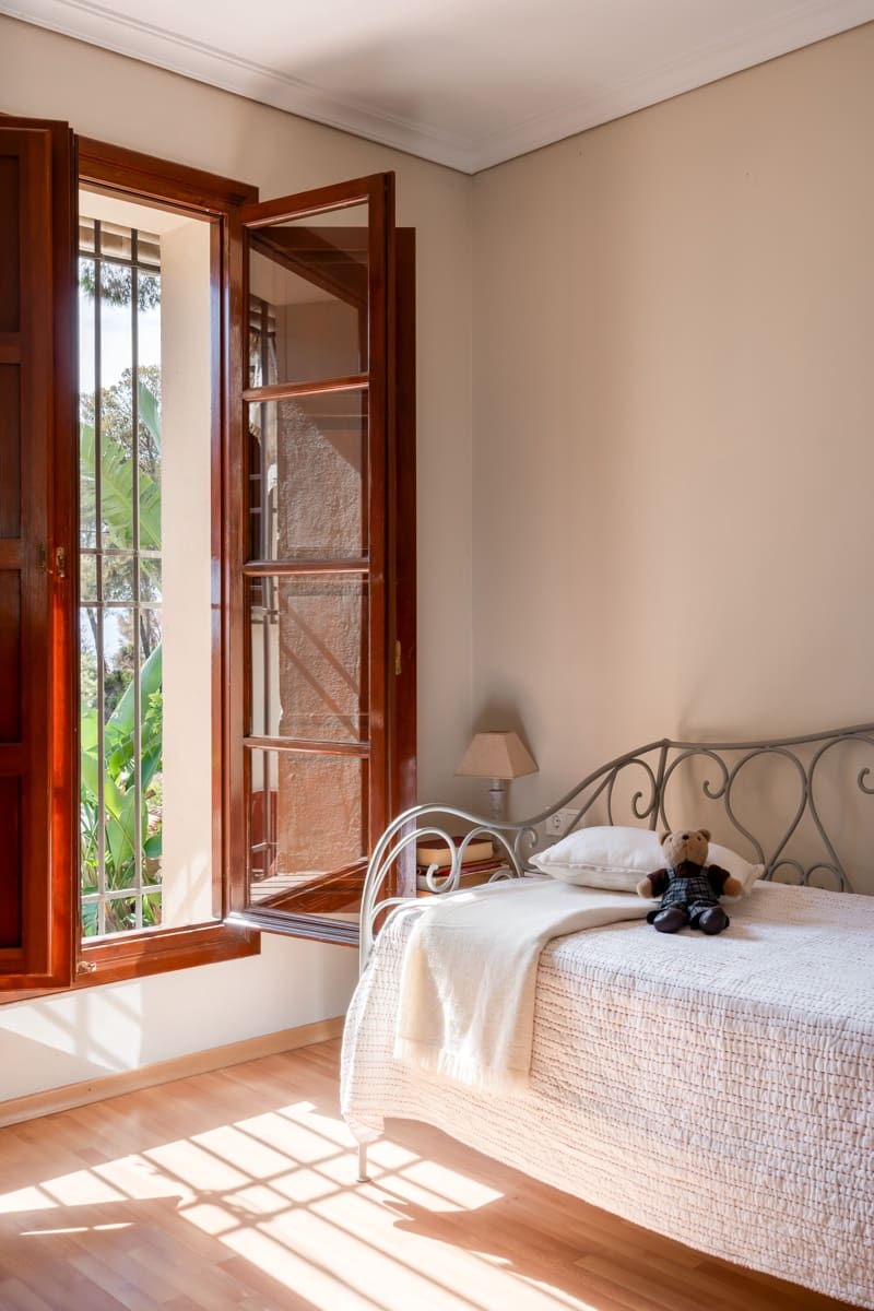 5 soveværelse Villa til salg i Malaga by med swimmingpool - € 1.990.000 (Ref: 8566875)