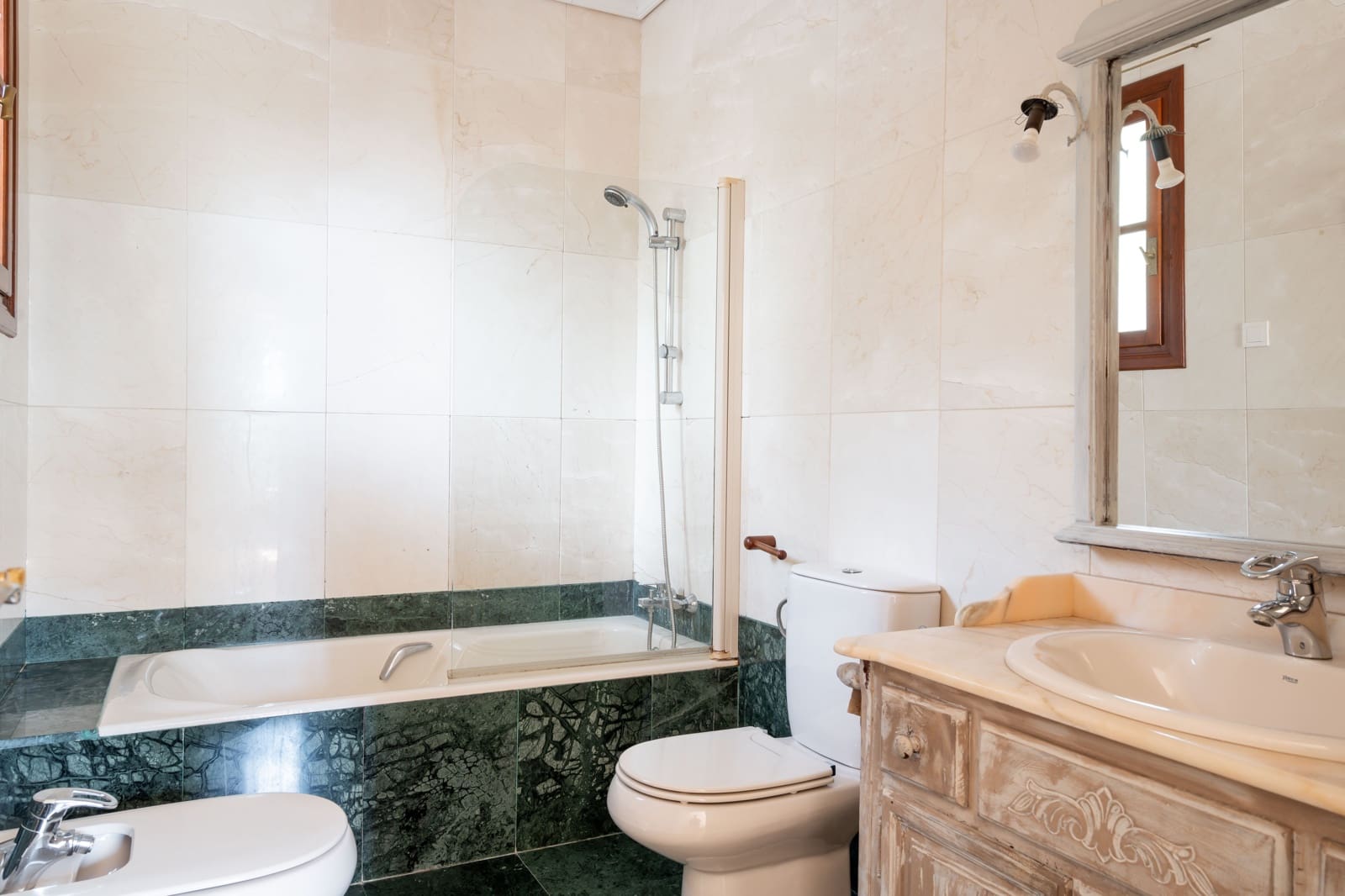 5 soveværelse Villa til salg i Malaga by med swimmingpool - € 1.990.000 (Ref: 8566875)