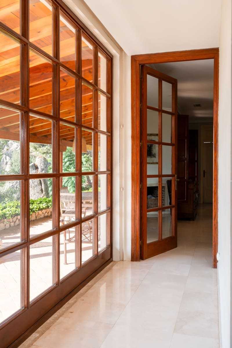 5 soveværelse Villa til salg i Malaga by med swimmingpool - € 1.990.000 (Ref: 8566875)