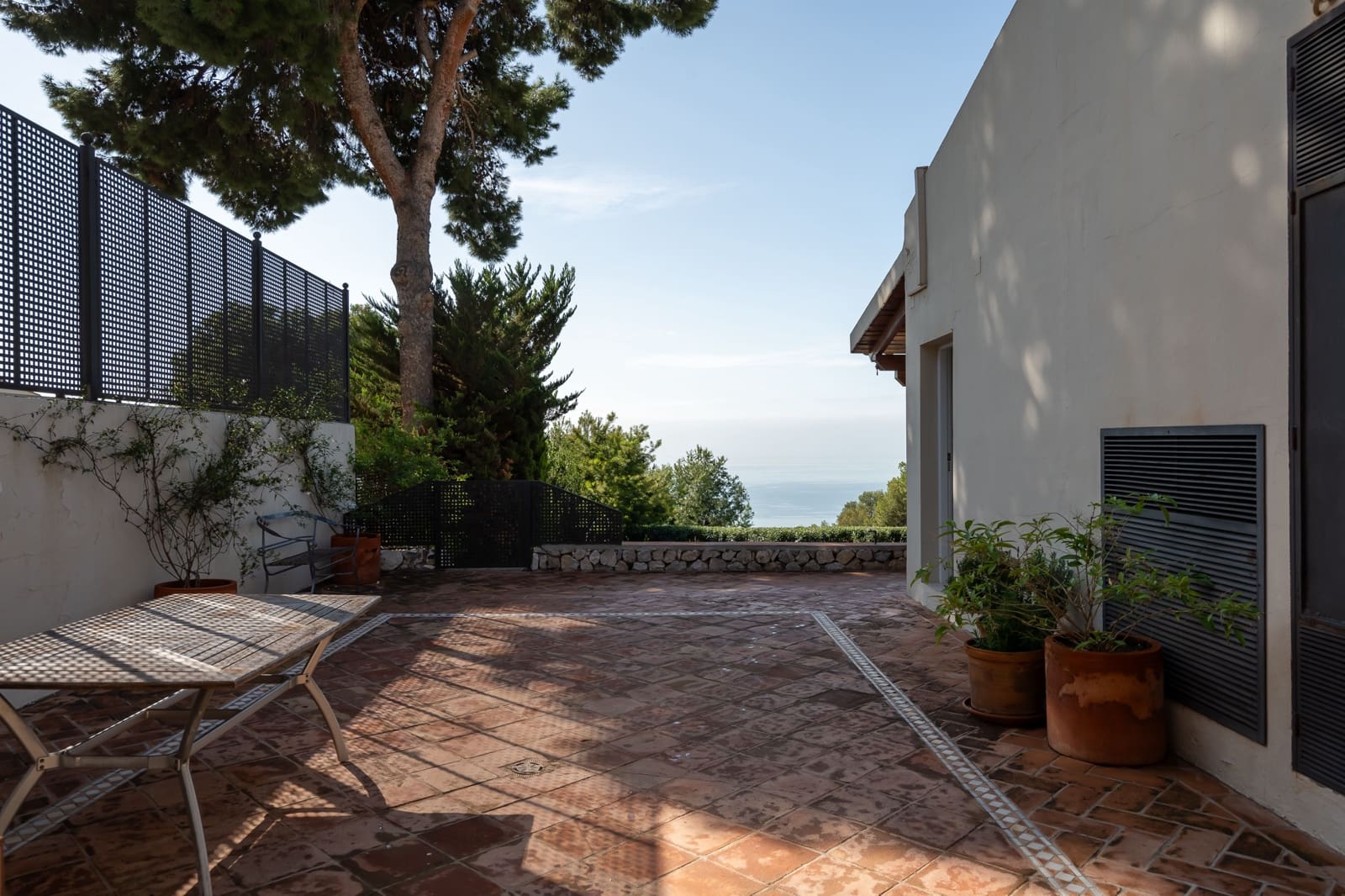 5 soveværelse Villa til salg i Malaga by med swimmingpool - € 1.990.000 (Ref: 8566875)