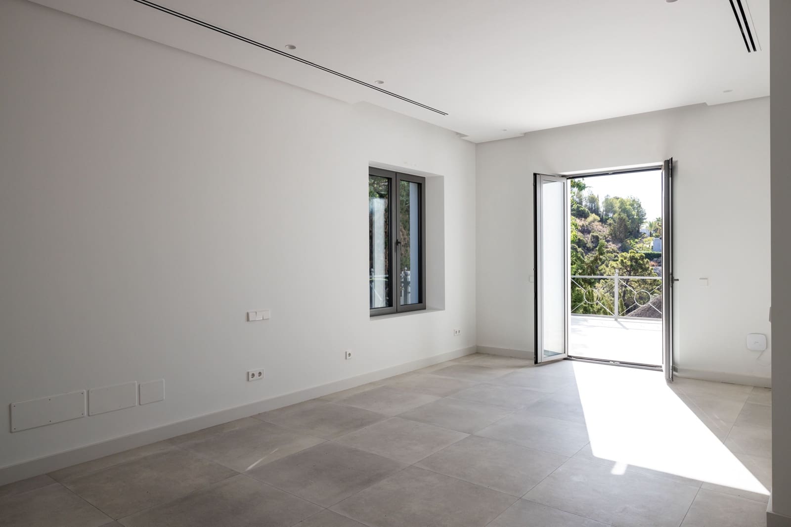 5 soverom Villa til salgs i Benahavis - € 7 850 000 (Ref: 8566878)