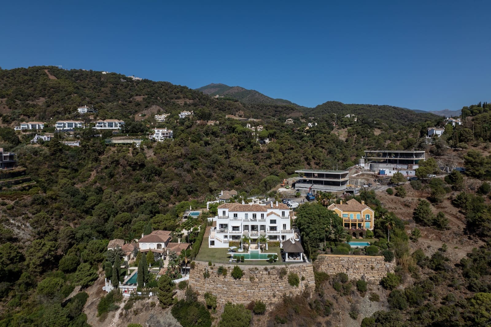 5 soverom Villa til salgs i Benahavis - € 7 850 000 (Ref: 8566878)