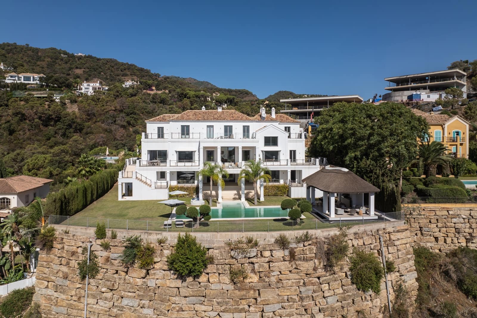 5 soverom Villa til salgs i Benahavis - € 7 850 000 (Ref: 8566878)
