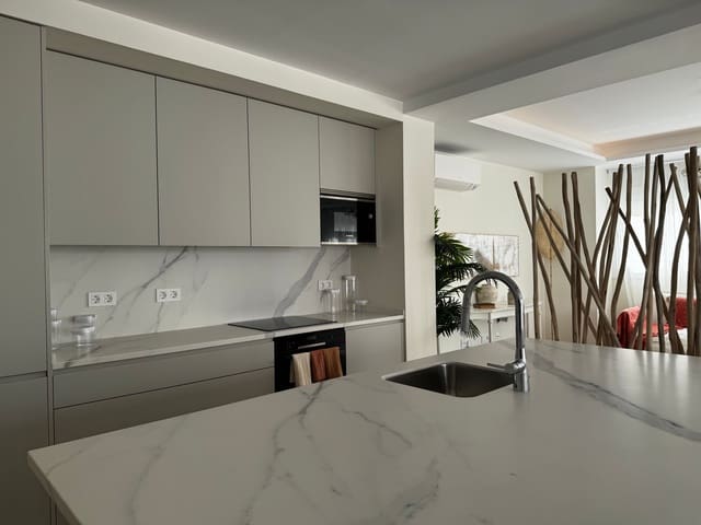 3 sypialnia Apartament na sprzedaż w Monte Sancha, Miasto Málaga - 1 190 000 € (Ref: 8578648)