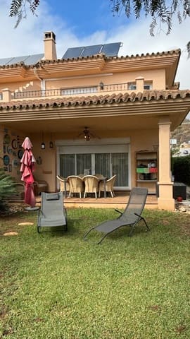 3 soverom Hus til salgs i Mijas Costa, Mijas med svømmebasseng - € 539 000 (Ref: 8596102)