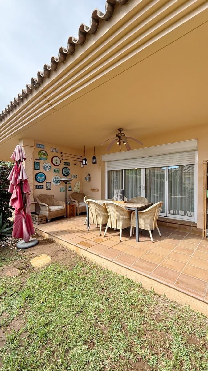 3 soverom Hus til salgs i Mijas Costa med svømmebasseng - € 539 000 (Ref: 8596102)