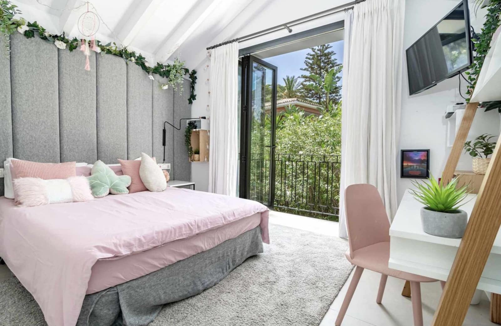 Chalet de 4 habitaciones en Marbella en venta - 4.495.000 € (Ref: 8596104)