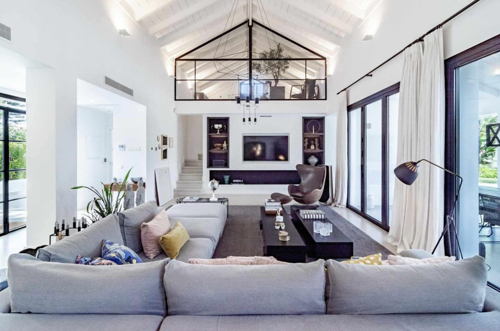 Chalet de 4 habitaciones en Marbella en venta - 4.495.000 € (Ref: 8596104)