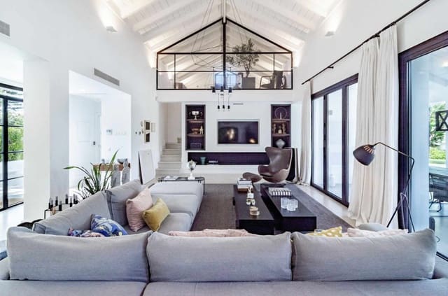 Chalet de 4 habitaciones en Marbella en venta - 4.495.000 € (Ref: 8596104)