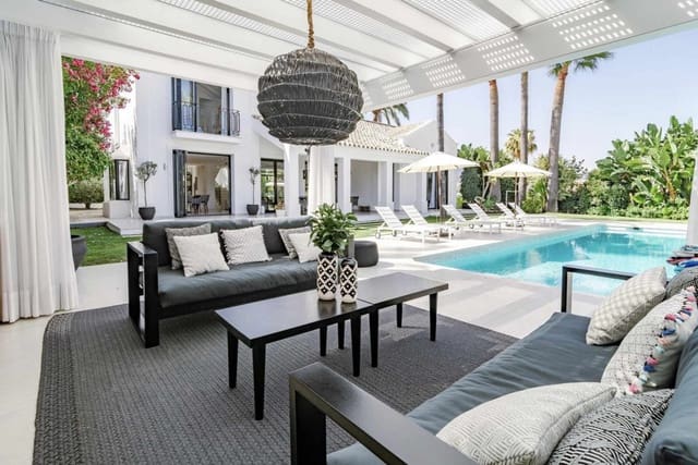 Chalet de 4 habitaciones en Marbella en venta - 4.495.000 € (Ref: 8596104)