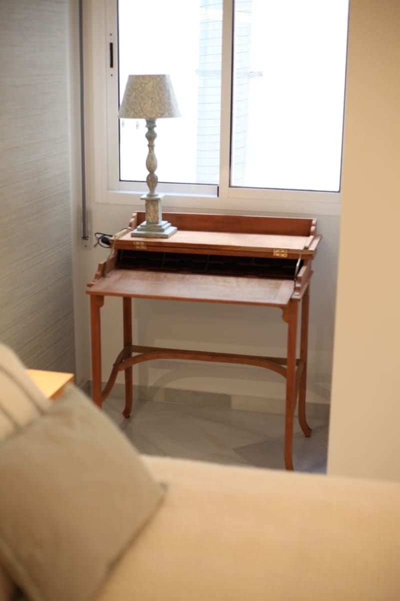 2 bedroom Apartment for rent in Malaga city - € 2,300 (Ref: 8605162)