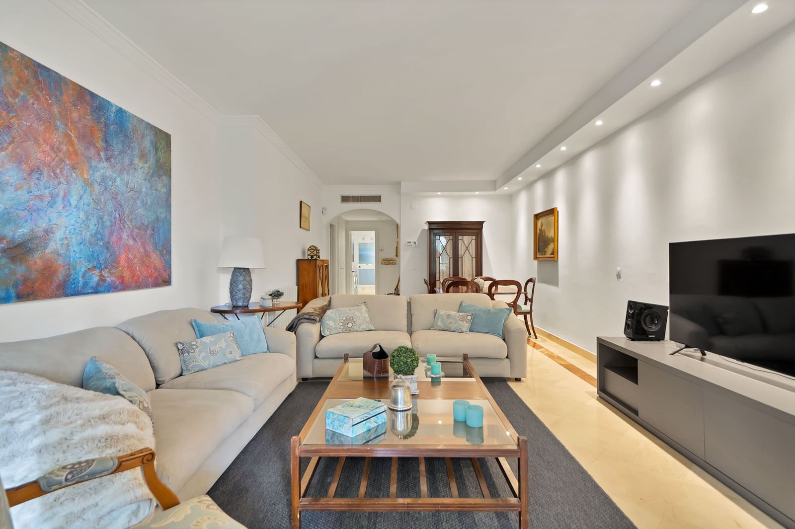 3 soveværelse Lejlighed til salg i Marbella med swimmingpool - € 750.000 (Ref: 8610038)