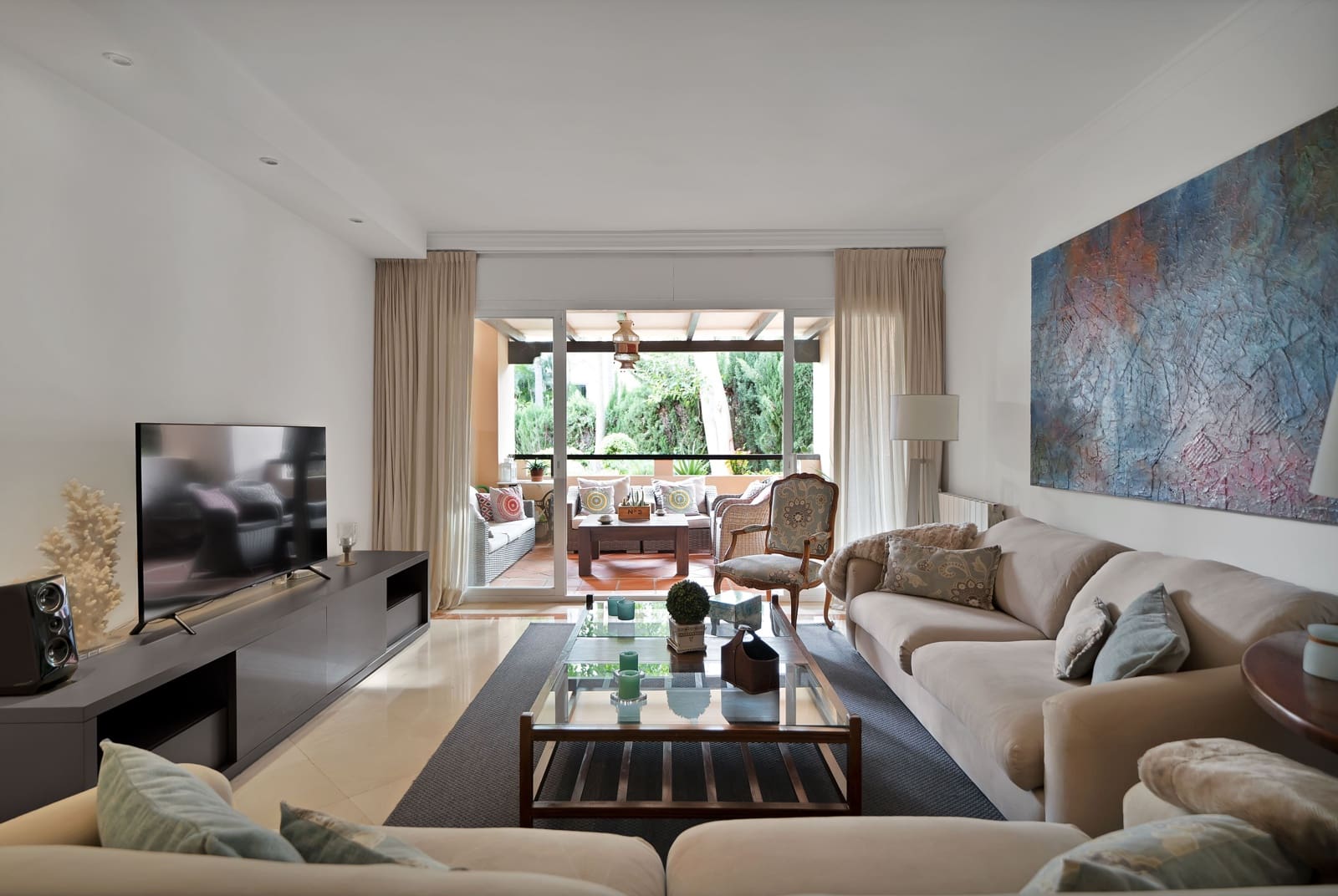 3 soveværelse Lejlighed til salg i Marbella med swimmingpool - € 750.000 (Ref: 8610038)