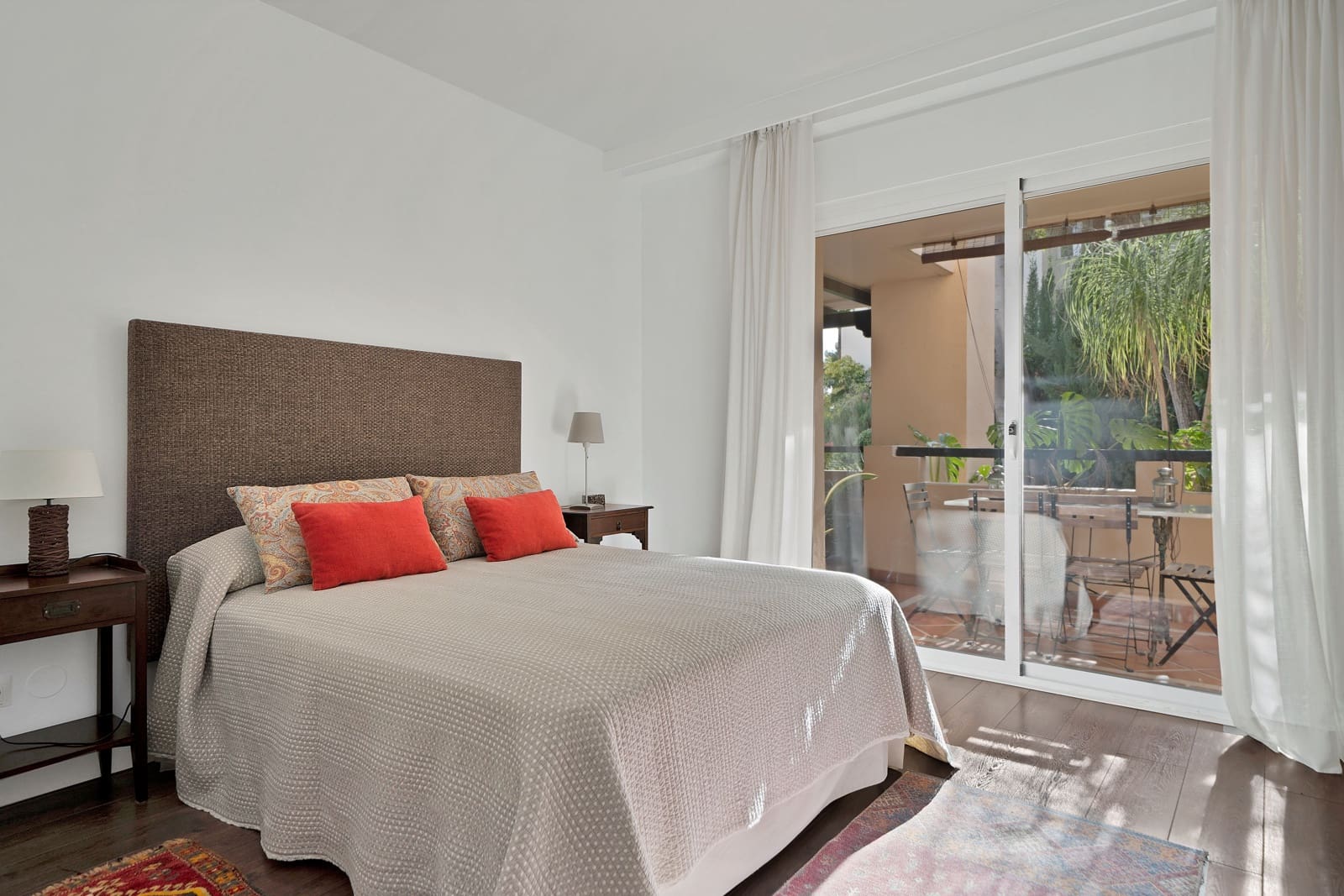 3 soveværelse Lejlighed til salg i Marbella med swimmingpool - € 750.000 (Ref: 8610038)