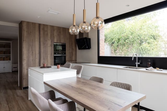 4 bedroom Townhouse for sale in El Atabal, Málaga city with pool - € 2,500,000 (Ref: 8610287)