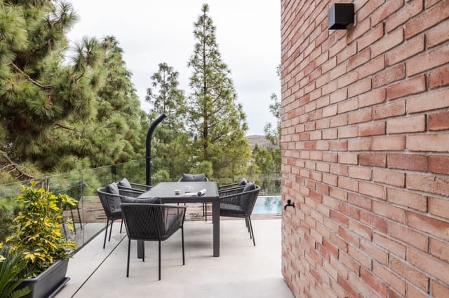 4 makuuhuone Omakotitalo myytävänä paikassa El Atabal, Málaga kaupunki mukana uima-altaan - 2 500 000 € (Ref: 8610287)