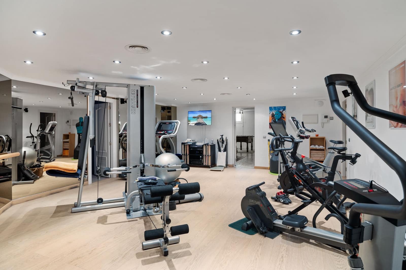 Villa till salu i Marbella - 6 900 000 € (Ref: 8613963)