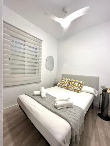 2 bedroom Apartment for sale in Centro Historico, Málaga city - € 420,000 (Ref: 8619595)