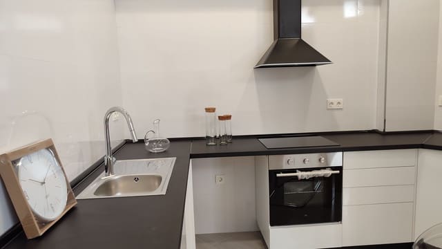 1 slaapkamer Appartement te koop in Carranque, Málaga stad - € 240.000 (Ref: 8625443)