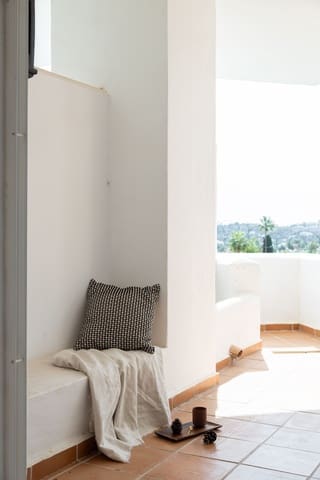 2 quarto Apartamento para venda em Los Naranjos, Marbella com piscina garagem - 515 000 € (Ref: 8628560)