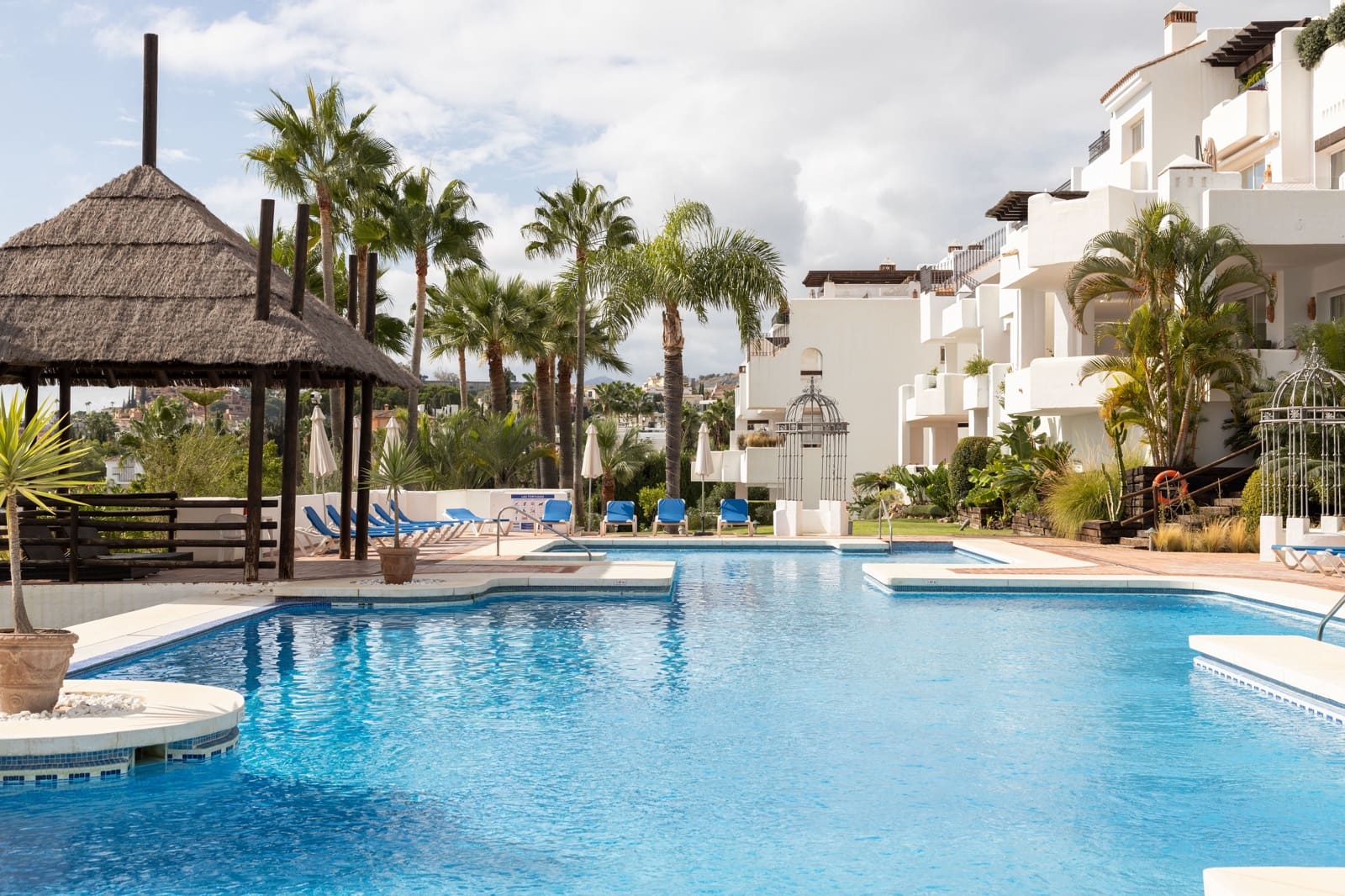 2 quarto Apartamento para venda em Marbella com piscina garagem - 515 000 € (Ref: 8628560)