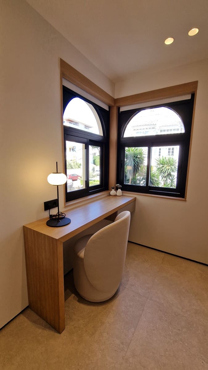 2 sypialnia Apartament na sprzedaż w Marbella z basenem - 749 000 € (Ref: 8633632)