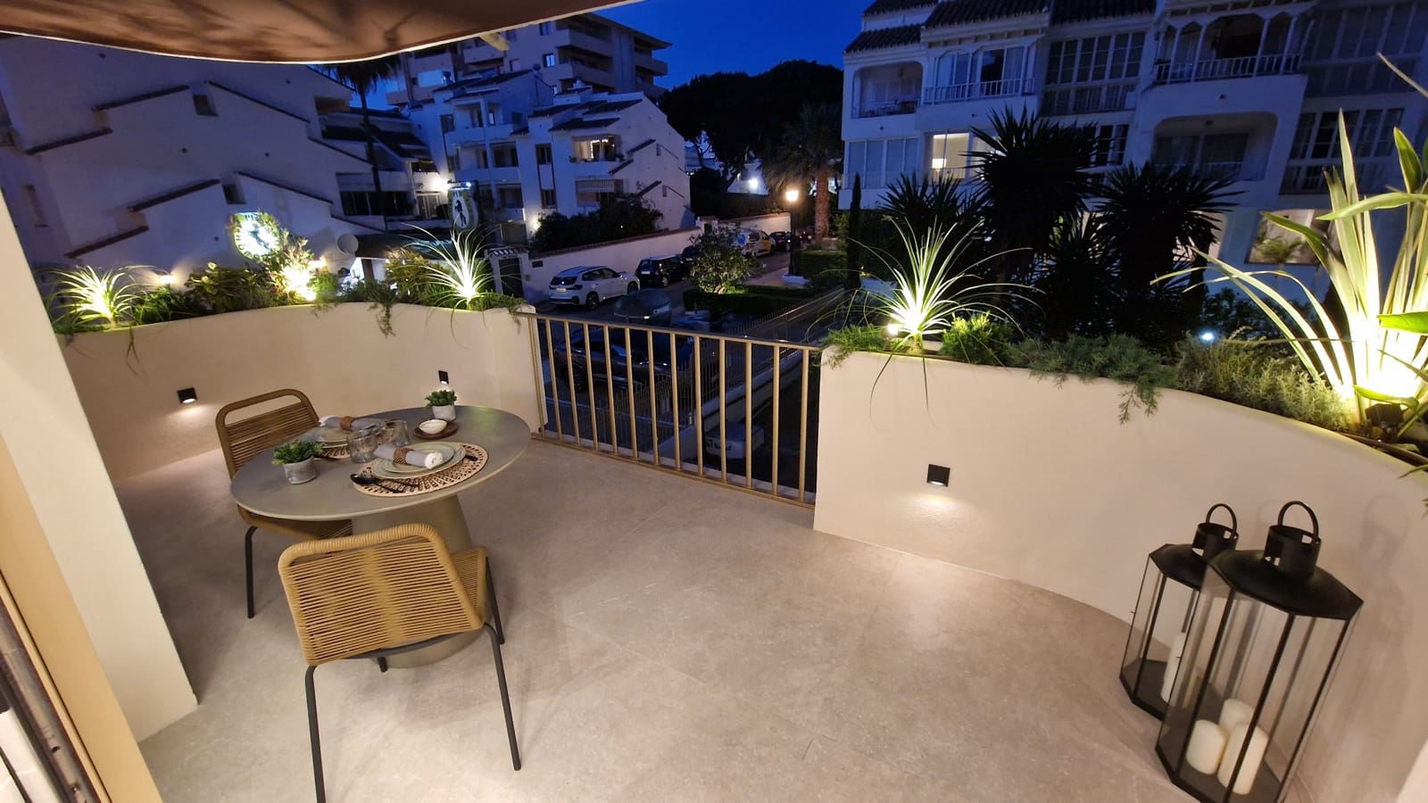 2 sypialnia Apartament na sprzedaż w Marbella z basenem - 749 000 € (Ref: 8633632)