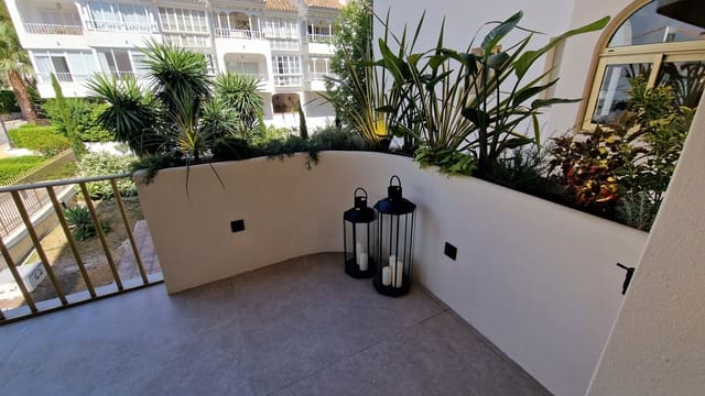 2 sovrum Lägenhet till salu i Nueva Andalucía Centro, Marbella med pool - 749 000 € (Ref: 8633632)