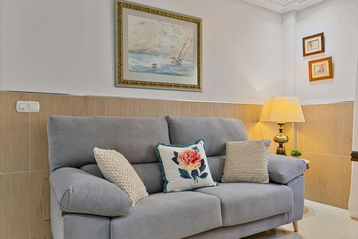 2 makuuhuone Huoneisto myytävänä paikassa Fuengirola - 298 000 € (Ref: 8676609)