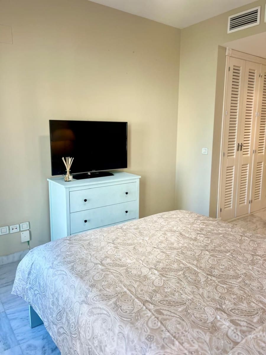 4 soverom Leilighet til leie i San Pedro de Alcantara - € 7 500 (Ref: 8699389)