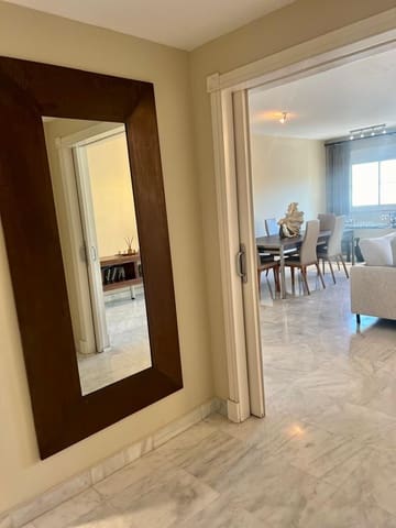 4 soveværelse Lejlighed til leje i San Pedro de Alcantara, Marbella - € 7.500 (Ref: 8699389)