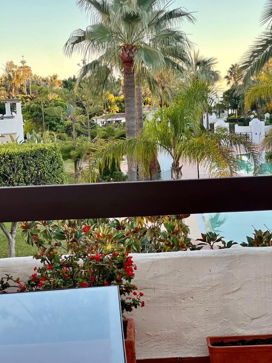 4 soverom Leilighet til leie i San Pedro de Alcantara - € 7 500 (Ref: 8699389)