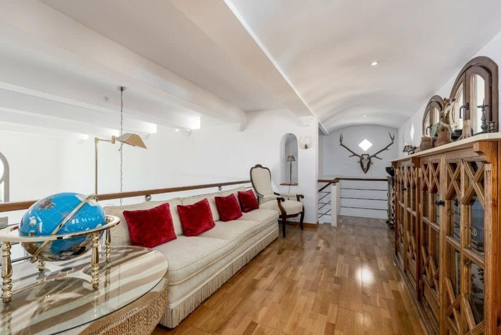 Finca/Landehus til salg i Lanjaron - € 3.000.000 (Ref: 8701424)