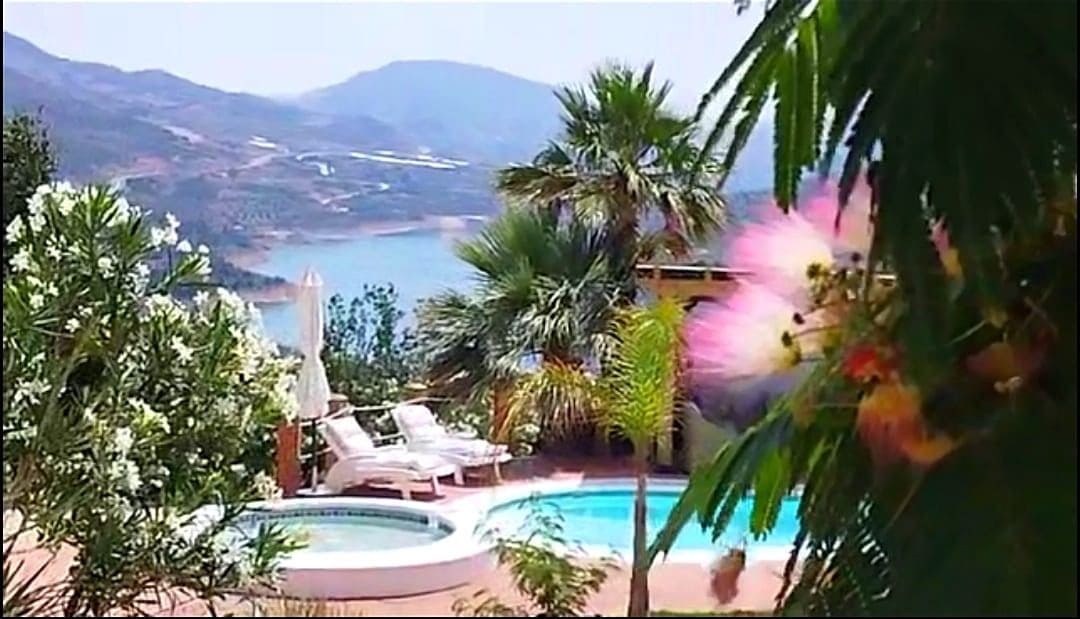 Finca/Landehus til salg i Lanjaron - € 3.000.000 (Ref: 8701424)