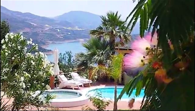 Finca/Landehus til salg i Lanjarón - € 3.000.000 (Ref: 8701424)