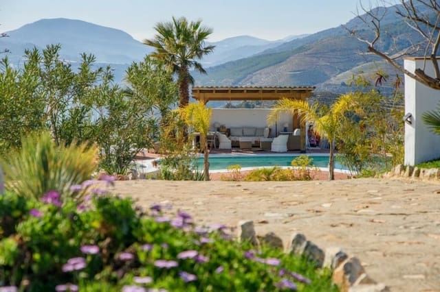 Finca/Landehus til salg i Lanjarón - € 3.000.000 (Ref: 8701424)