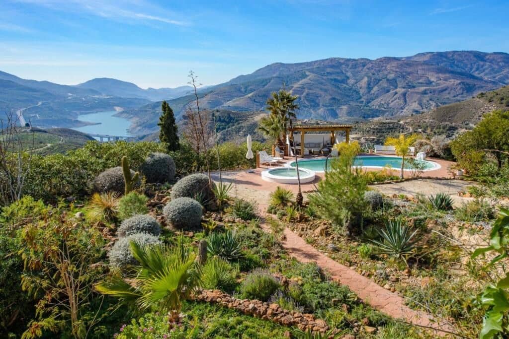 Finca/Landehus til salg i Lanjaron - € 3.000.000 (Ref: 8701424)