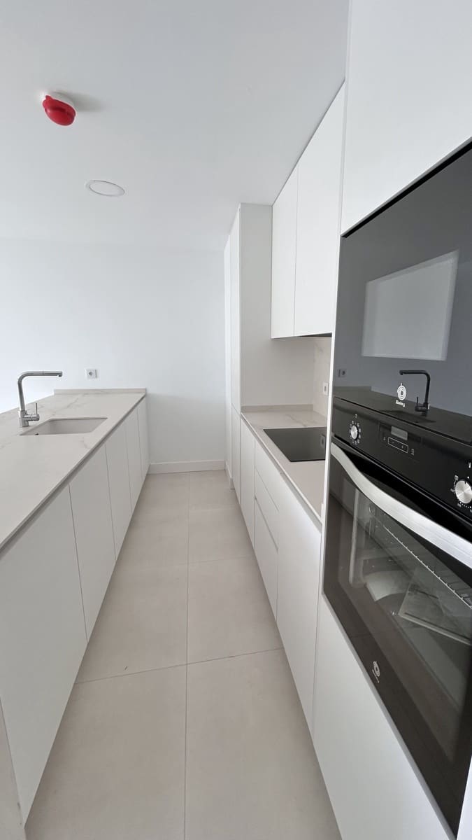 2 Zimmer Apartment zu verkaufen in Fuengirola mit Pool - 599.000 € (Ref: 8703101)