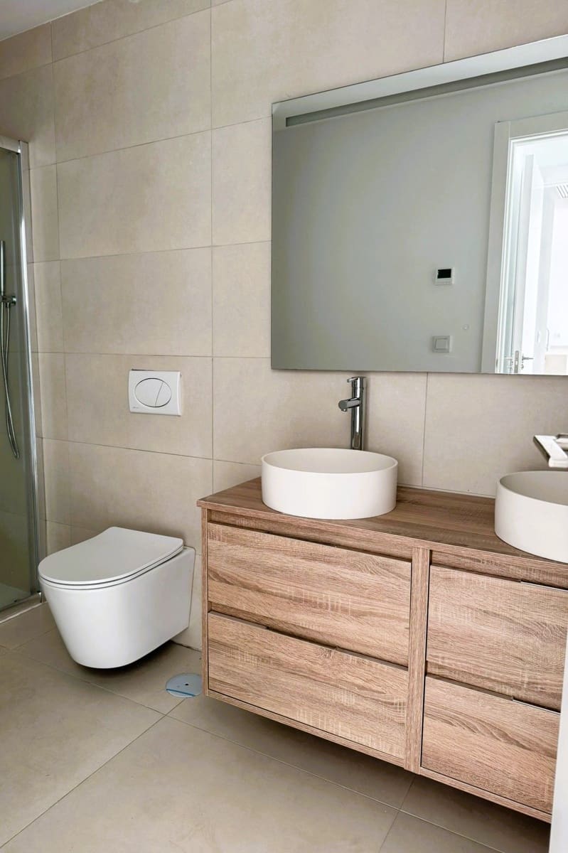 2 Zimmer Apartment zu verkaufen in Fuengirola mit Pool - 599.000 € (Ref: 8703101)