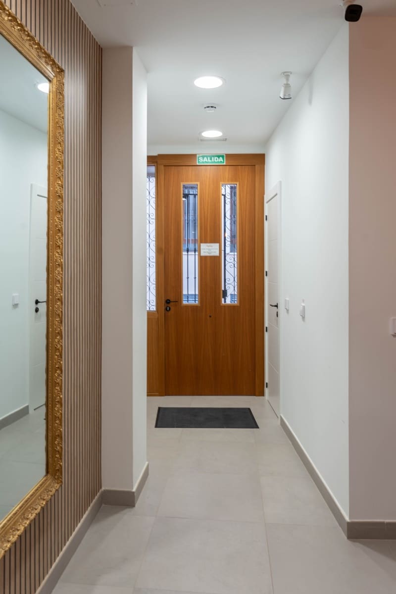 15 soveværelse Byhus til salg i Malaga by - € 4.800.000 (Ref: 8703247)