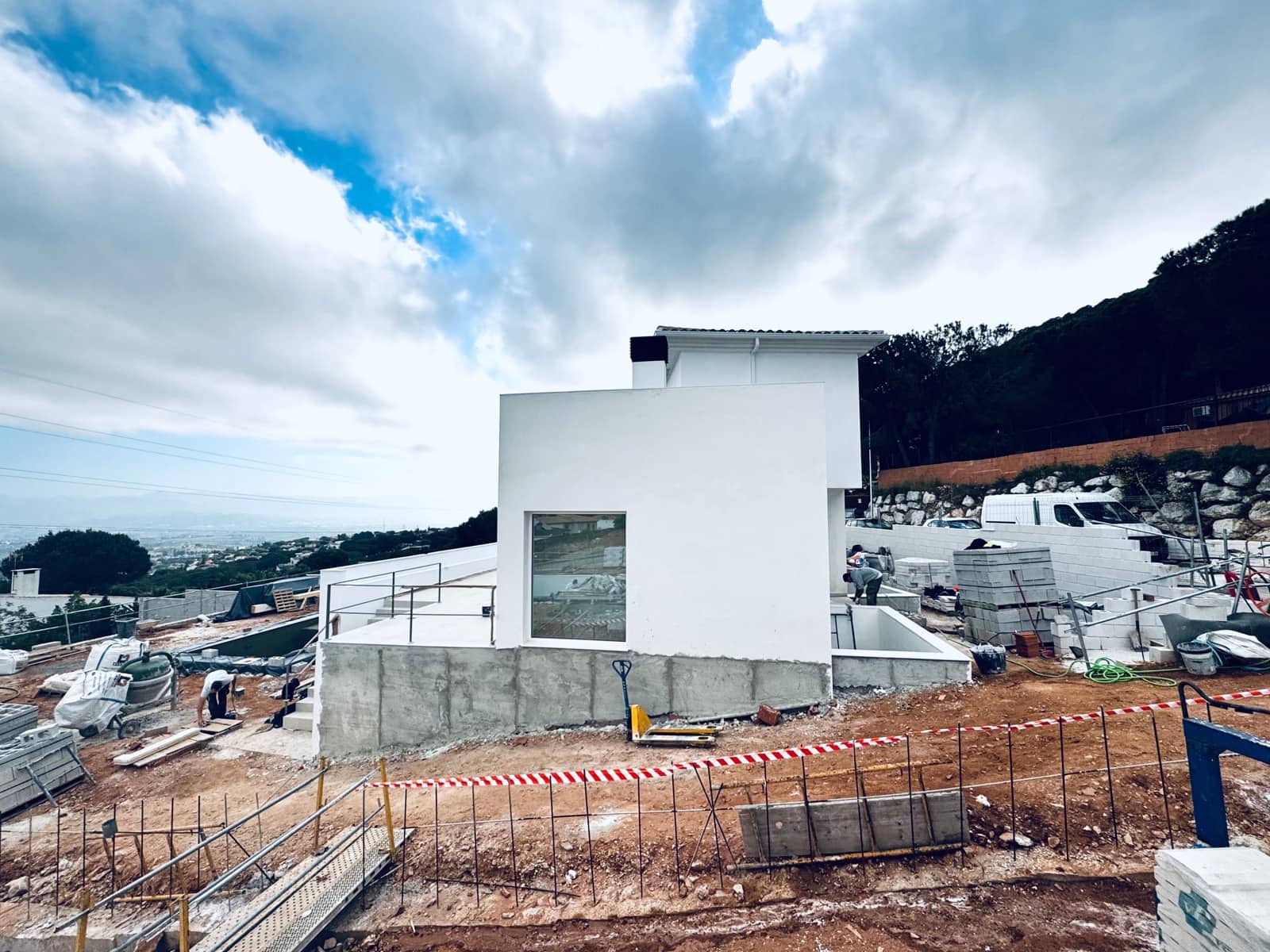 4 quarto Moradia para venda em Alhaurin de la Torre - 890 000 € (Ref: 8735797)