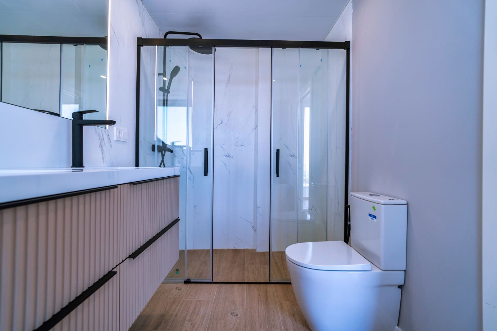 Chalet de 4 habitaciones en Alhaurín de la Torre en venta - 890.000 € (Ref: 8735797)