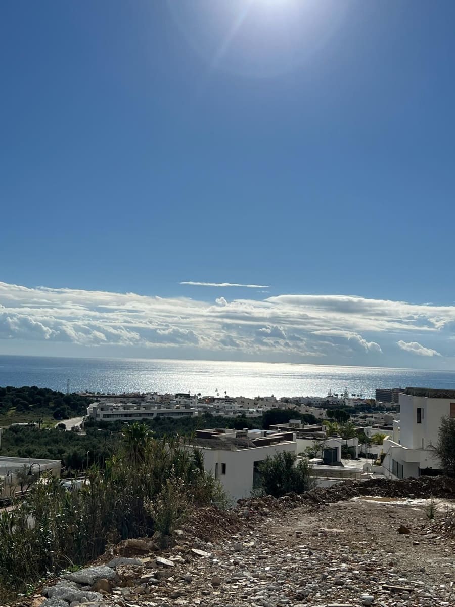 Townhouse for sale in Mijas Costa - € 1,850,000 (Ref: 8736120)