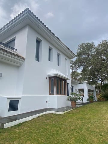 5 soverom Hus til salgs i Sotogrande, San Roque med svømmebasseng - € 2 500 000 (Ref: 8737117)