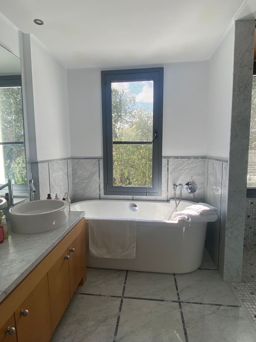 5 soveværelse Byhus til salg i Sotogrande med swimmingpool - € 2.500.000 (Ref: 8737117)